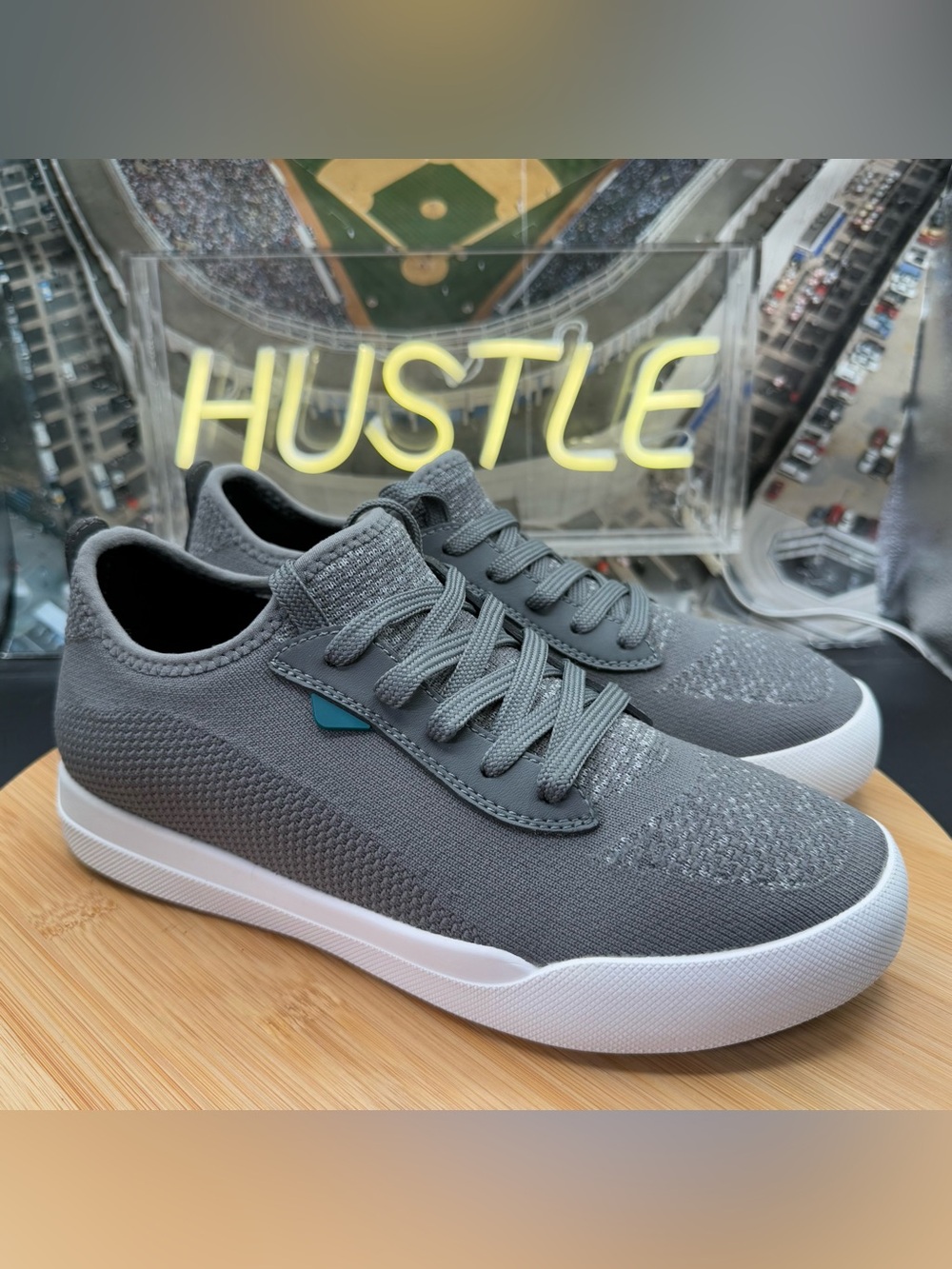 Vessi Weekend Classic ‘Concrete Grey’ Waterproof Unisex shoes Men’s 7/ Women 8